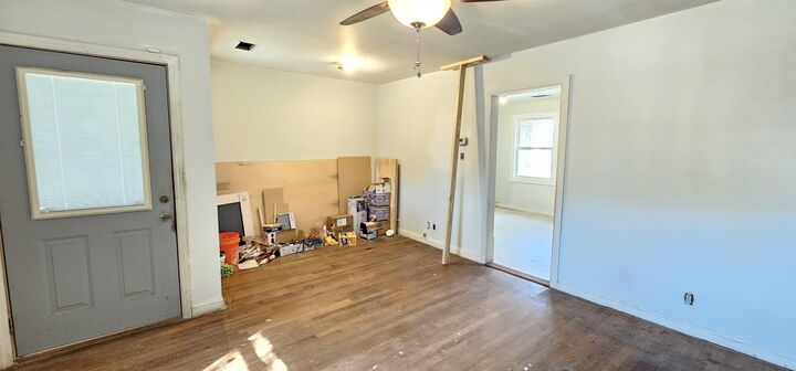Property Photo: 518 Azalea TX 77630