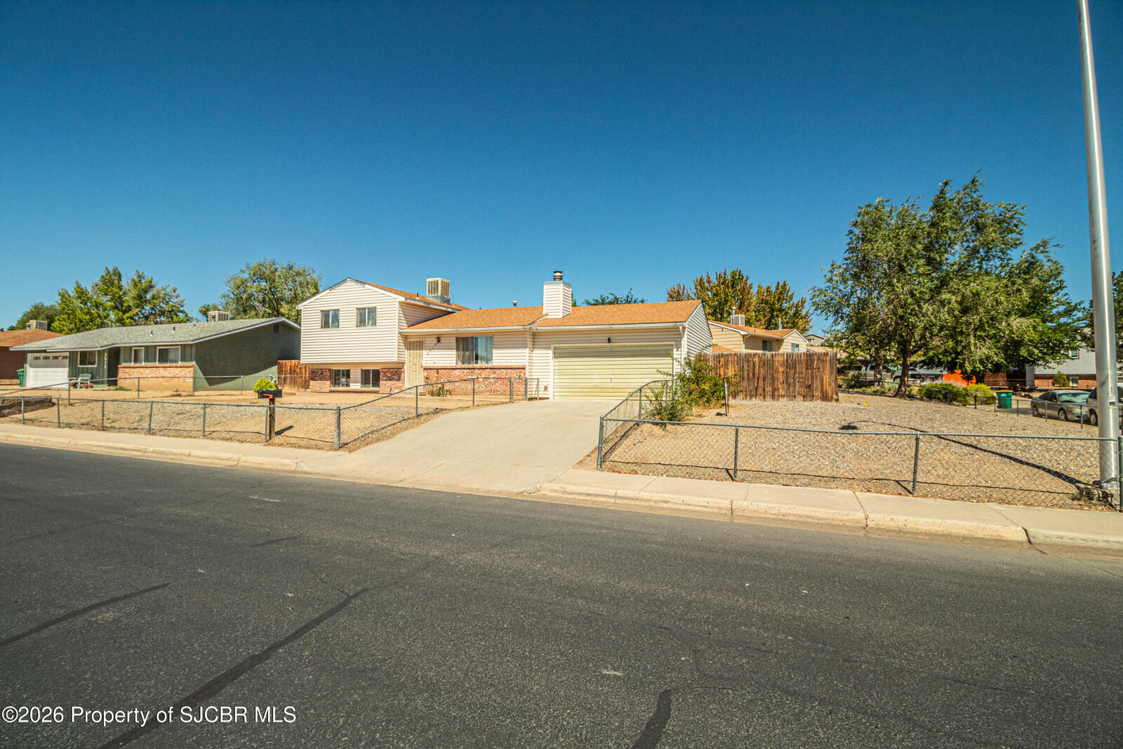 Property Photo: 2616 E 24th Street NM 87401