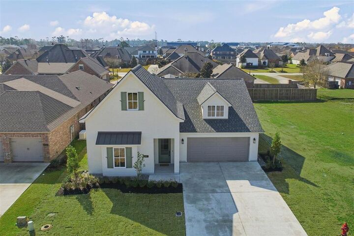 Property Photo: 2247 Nikal Drive LA 70605