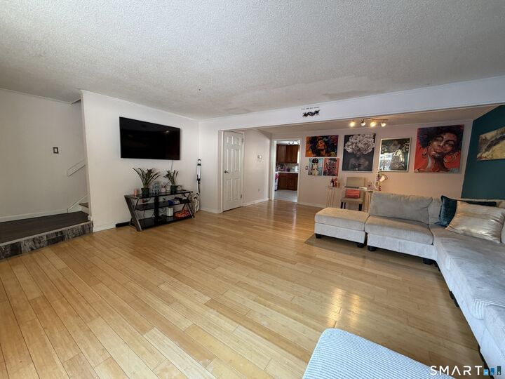 Property Photo: 81 Cliffside Drive A CT 06042