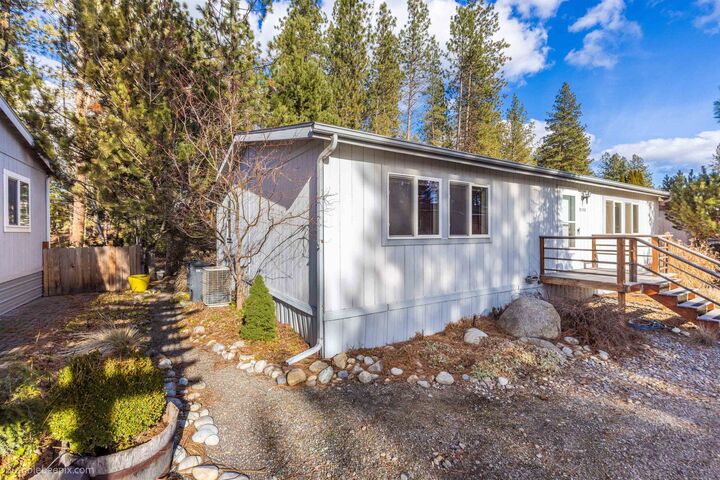 Property Photo:  3103 E Vicksburg Ln  WA 99021 