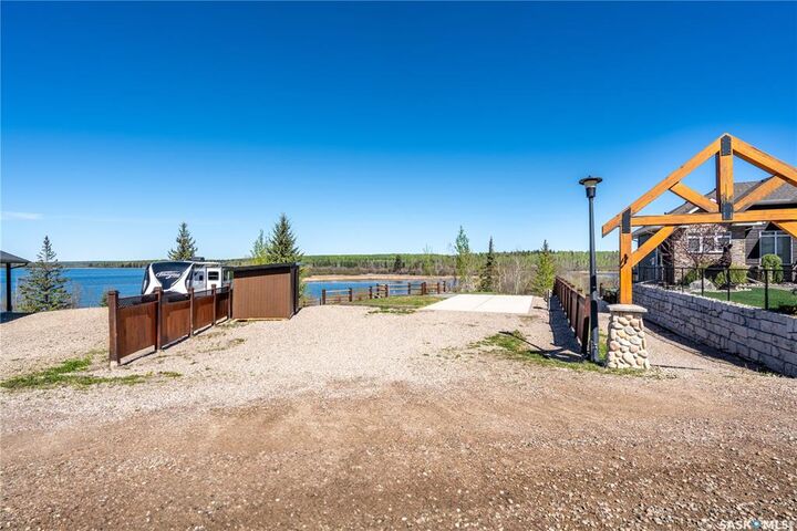 Property Photo:  819 Spruce Street  SK S0M 1A0 