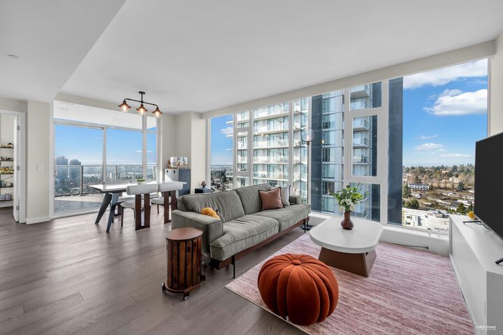 Property Photo: 7433 Cambie Street 1906 BC V6P 0J8