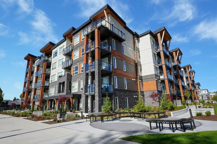 12109 223 Street 430 — photo 1