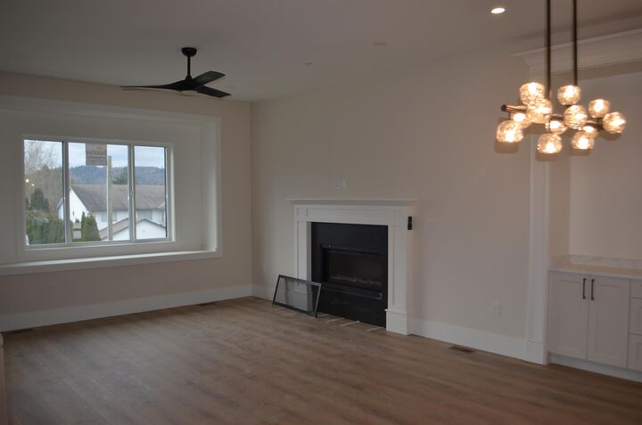 Photo de la propriété: 8512 Nottman Street BC V2V 3W4