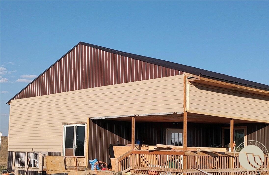 Property Photo: 251 Hump Creek Rd MT 59069