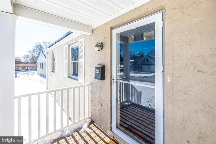 Property Photo:  36 Fairview Road  PA 19301 