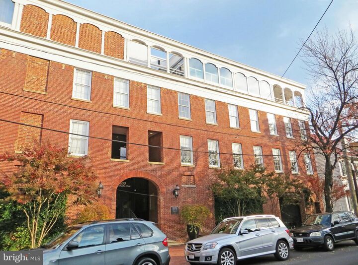 Property Photo:  200 Fairfax Street S 5  VA 22314 