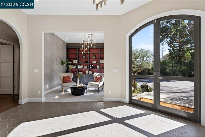 Property Photo:  20 Monticello Ct  CA 94549 