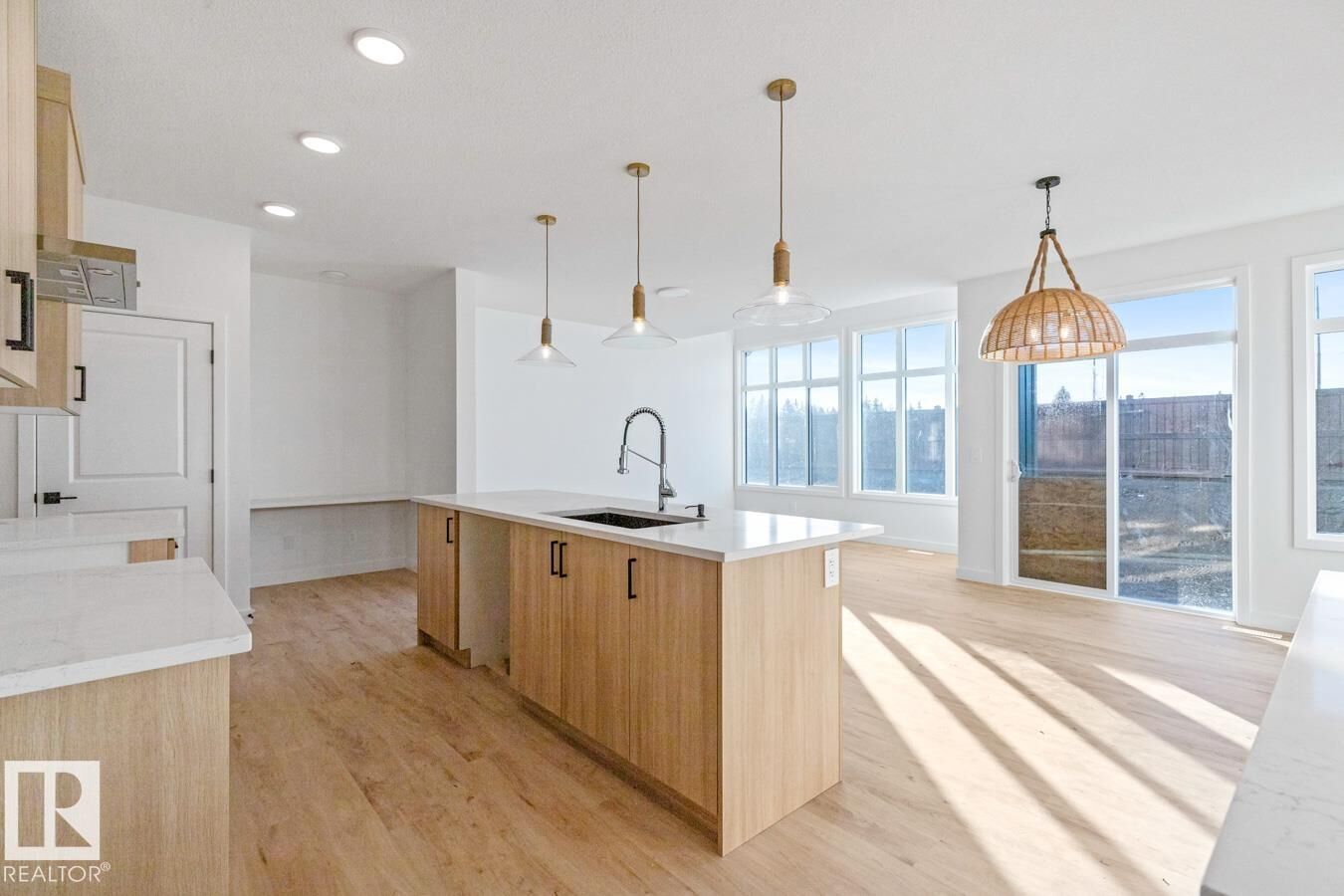 Property Photo:  62 Cuddie Drive  AB T0B 0B0 