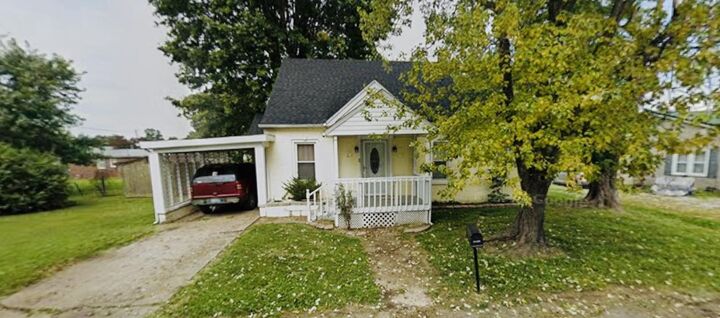 Property Photo: 225 E Elm Street KY 42404
