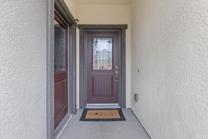 Property Photo:  1923 W Humboldt Drive  CA 93230 