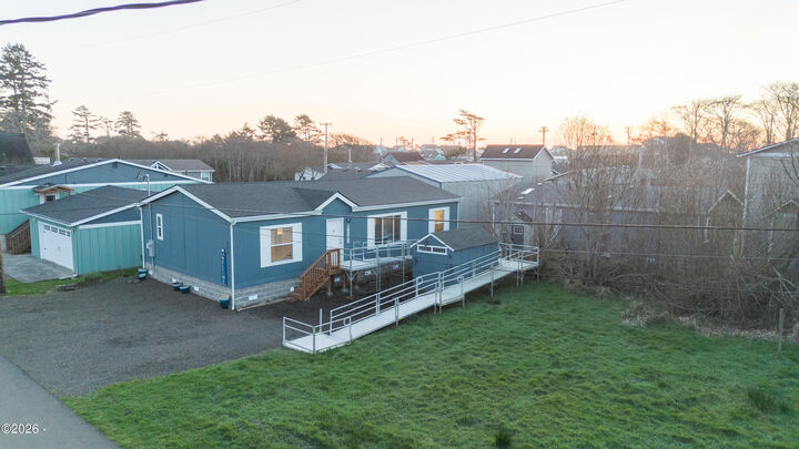 Property Photo: 177 S Dolphin Street OR 97136