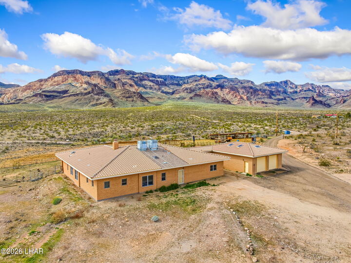 Property Photo:  5680 S Pima Rd  AZ 86413 