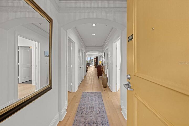 Property Photo: 509 W Bay Street 303 FL 33606