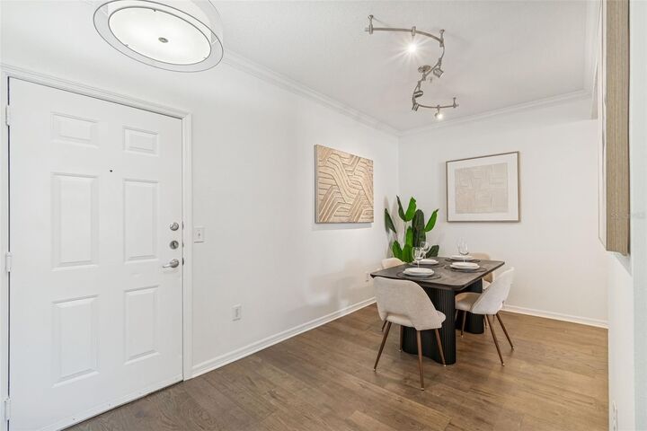 Property Photo: 501 Knights Run Avenue 2206 FL 33602