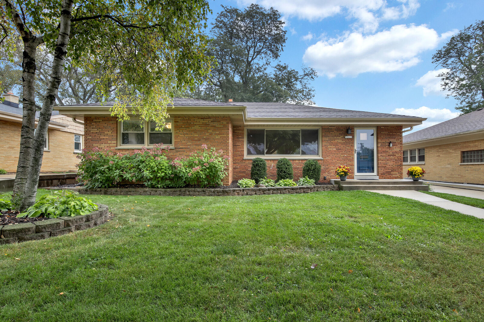Property Photo:  10615 W Woodward Ave  WI 53222 