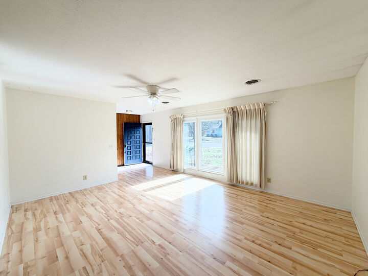 Property Photo:  1702 W Taylor Drive  IL 62901 