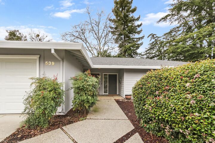 Property Photo:  539 Jerome Street  CA 95616 