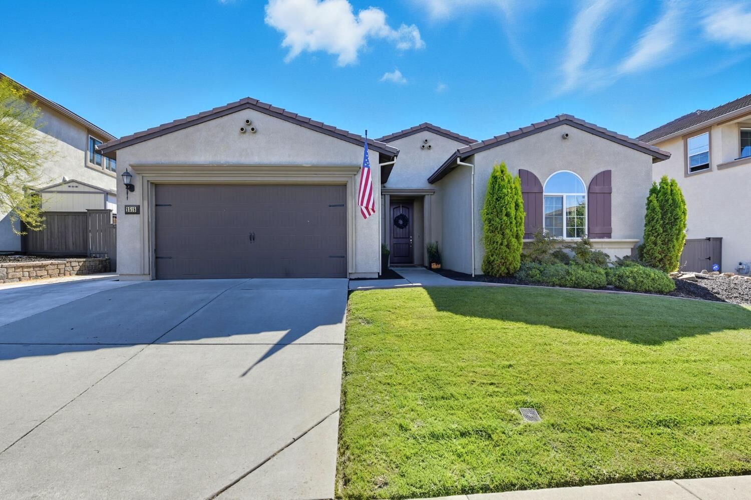 Property Photo:  2518 Wycliffe Way  CA 95762 