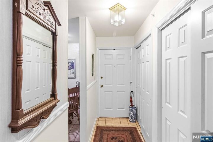 Property Photo:  1306 Faulkner Court  NJ 07430 