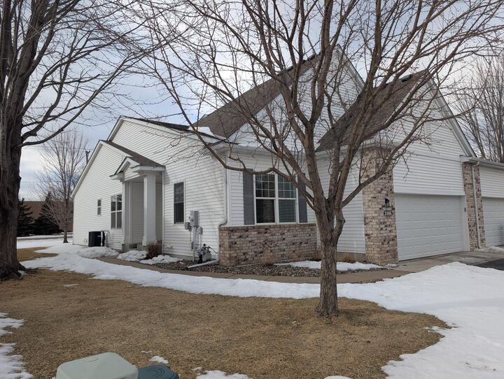 Property Photo:  2466 Beech Street W  MN 55068 