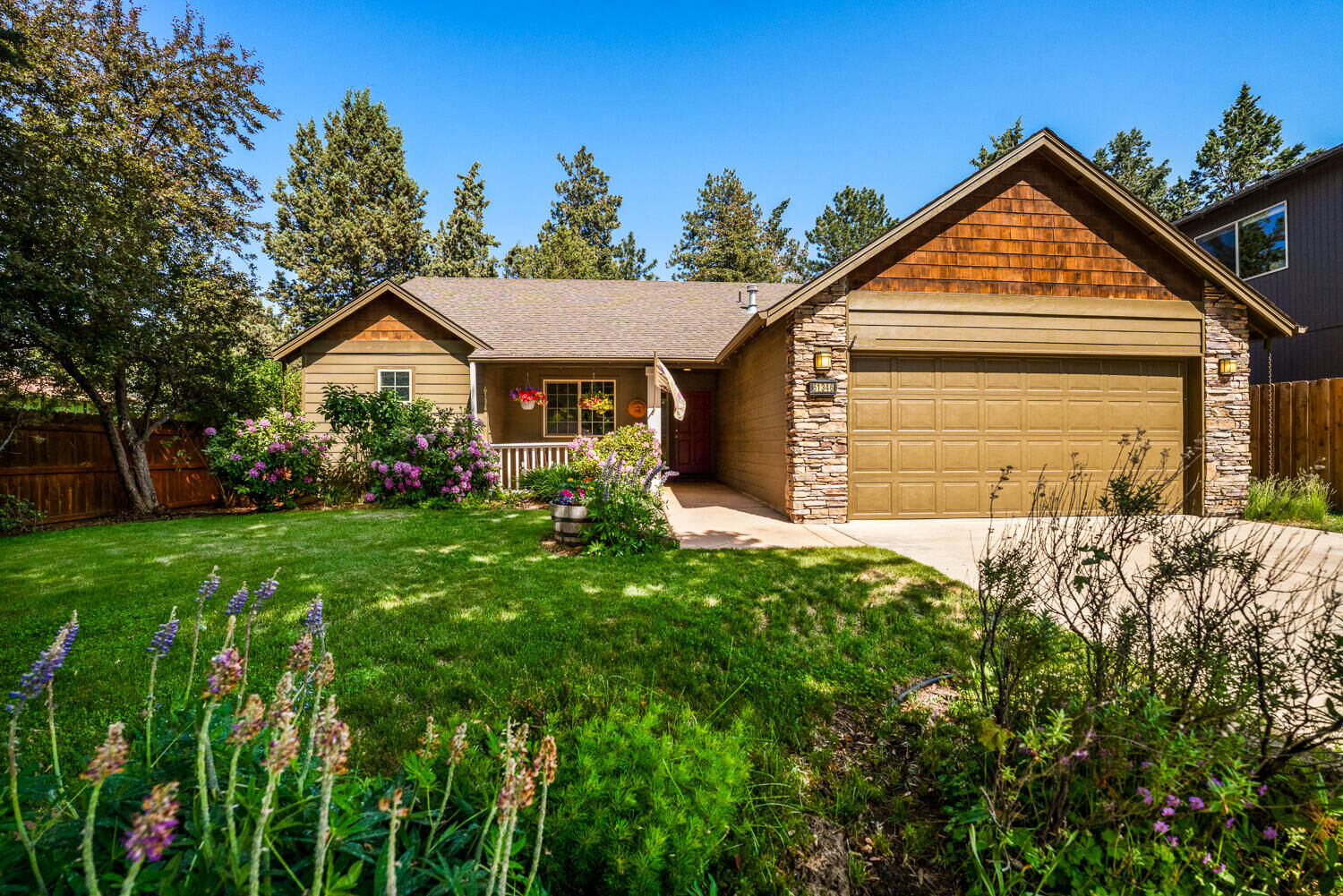 Property Photo:  61346 White Tail Street  OR 97702 