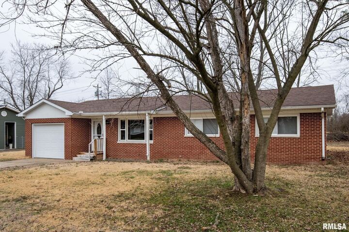 Property Photo:  1500 E Gary Drive  IL 62902 