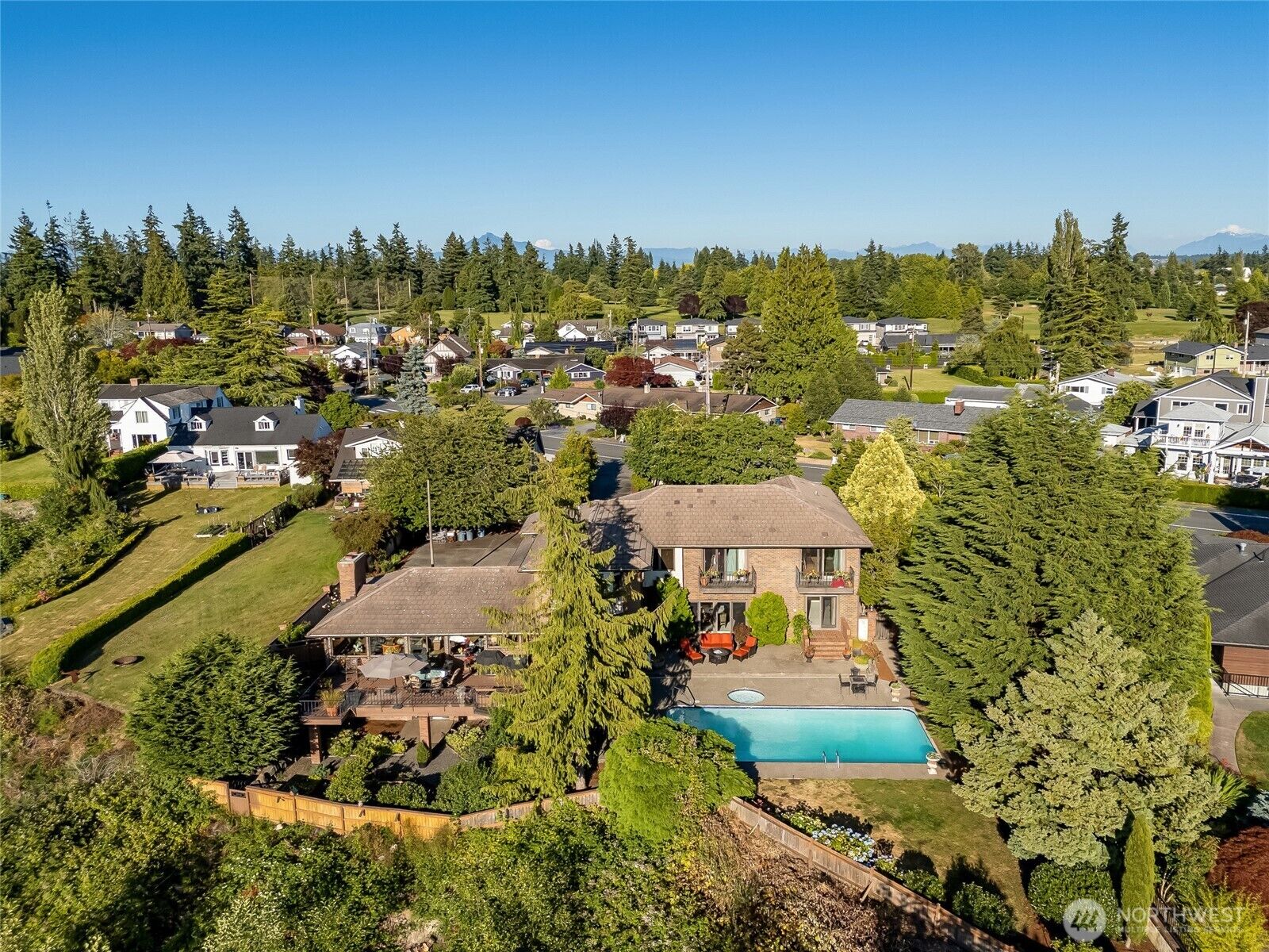 Property Photo:  416  Alverson Boulevard  WA 98201 