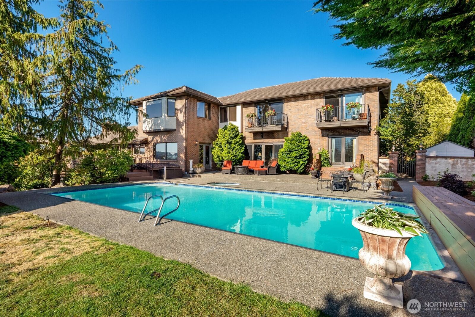 Property Photo: 416 Alverson Boulevard WA 98201