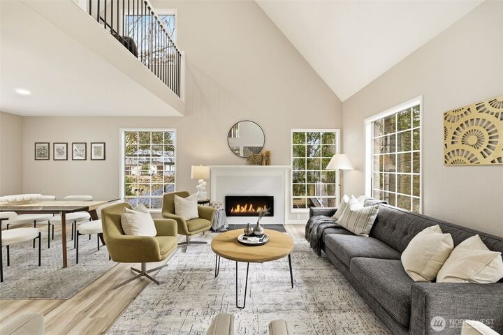 Property Photo:  14416 SE 46th Street  WA 98006 