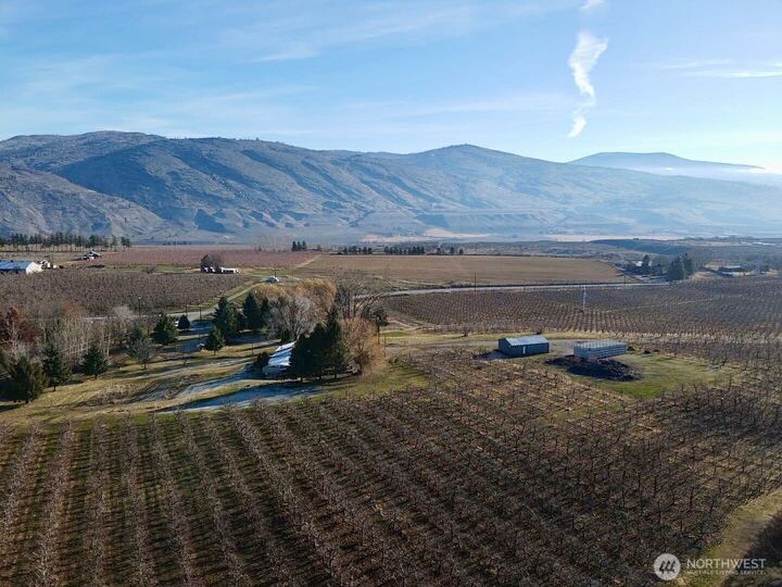 Property Photo: 223 Old Riverside Hwy WA 98841