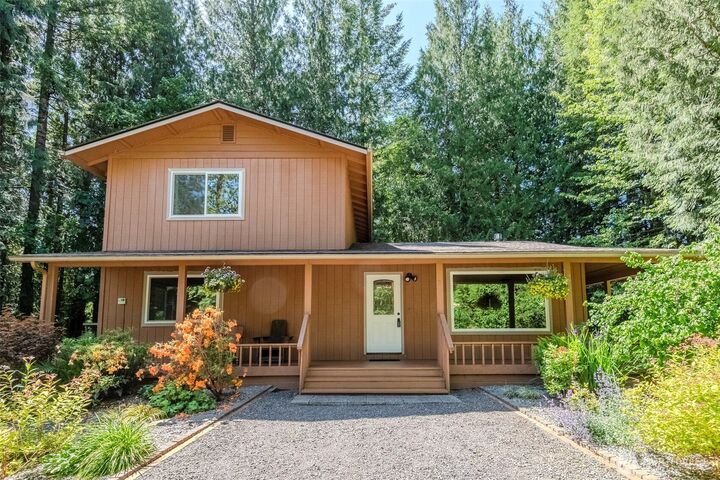 Property Photo:  209  Alpha Way  WA 98570 
