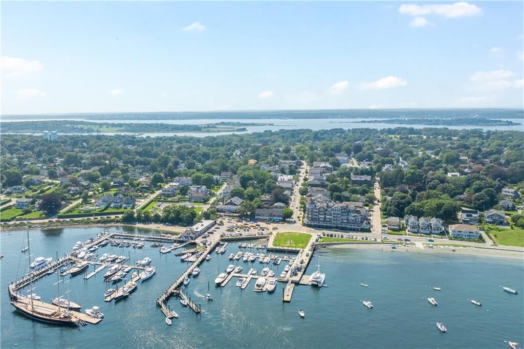 Property Photo: 78 Narragansett Avenue RI 02835