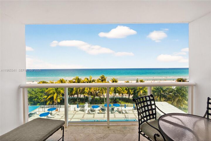Property Photo:  5001 Collins Ave 5K  FL 33140 