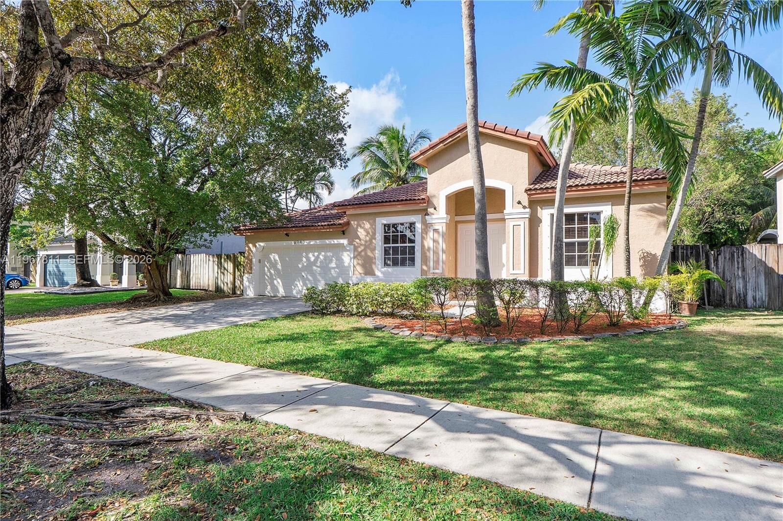 Property Photo:  8943 SW 212th Ln  FL 33189 