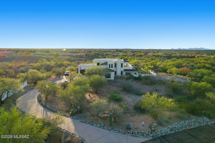 Property Photo:  7800 S Avenida Catrina  AZ 85747 