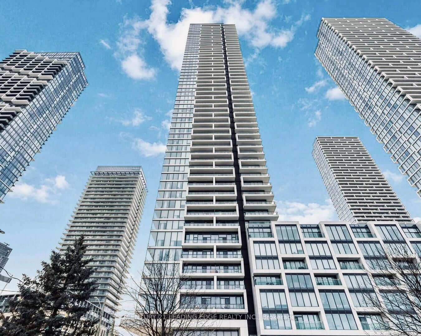 Property Photo:  950 Portage Parkway 302  ON L4K 0J7 