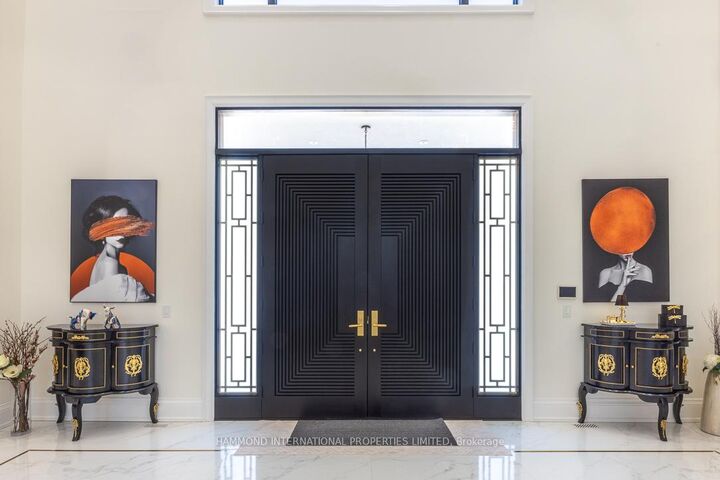 Property Photo: 26 Valloncliffe Road ON L3T 2W8