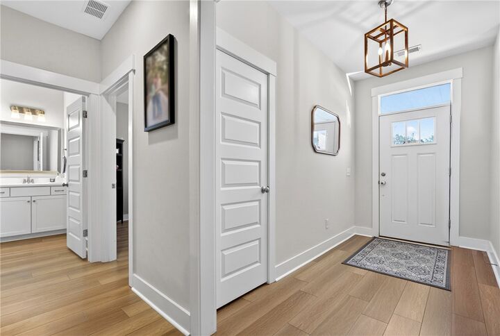 Property Photo:  109 Woodcross Drive  SC 29681 