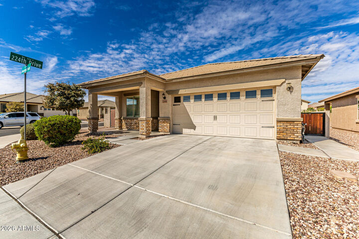 Property Photo:  22404 W Moonlight Path  AZ 85326 