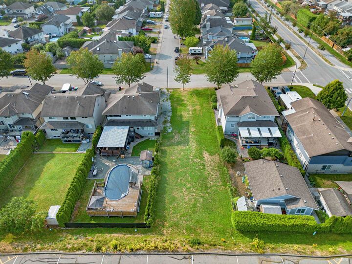 Property Photo: 23217 117 Avenue BC V2X 7Z2