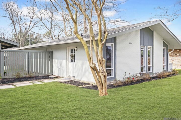 Property Photo:  2650 Donald Dr  LA 70809 