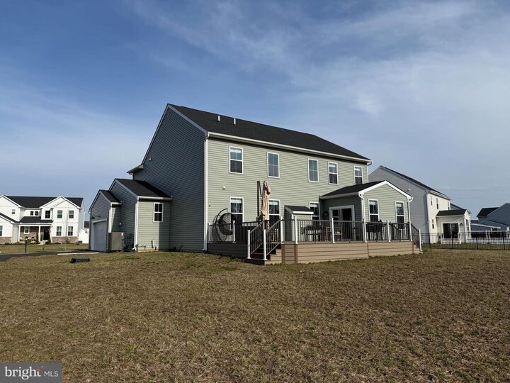 Property Photo:  1033 Mariwill Drive  PA 18951 