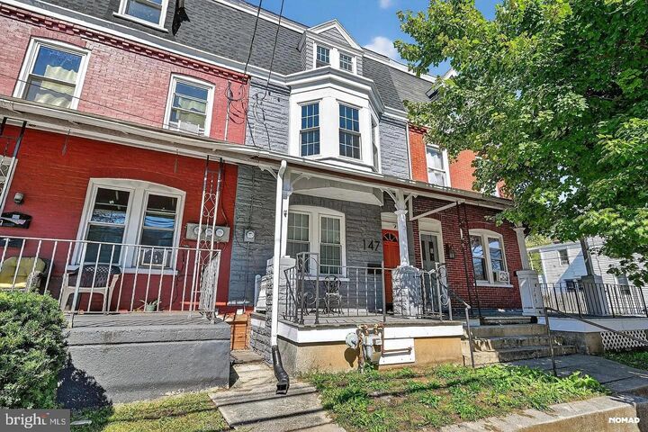Property Photo:  147 E Liberty Street  PA 17602 