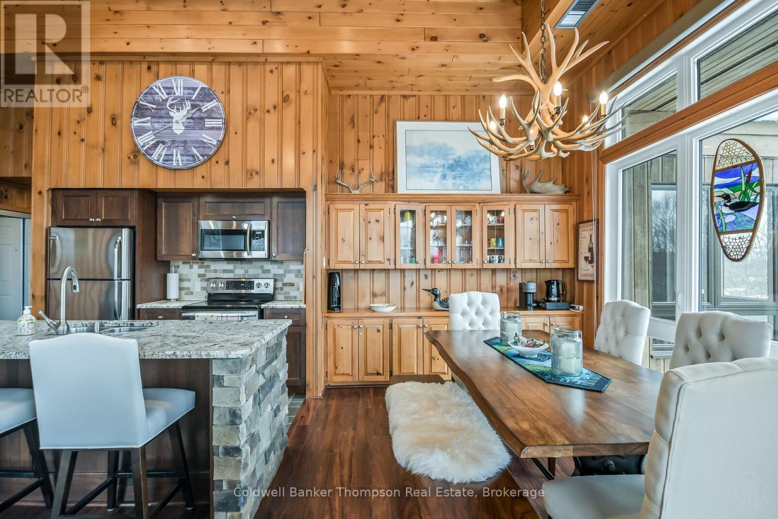 Photo de la propriété:  22-301 Oakridge Deerhurst Drive  ON P1H 2E8 