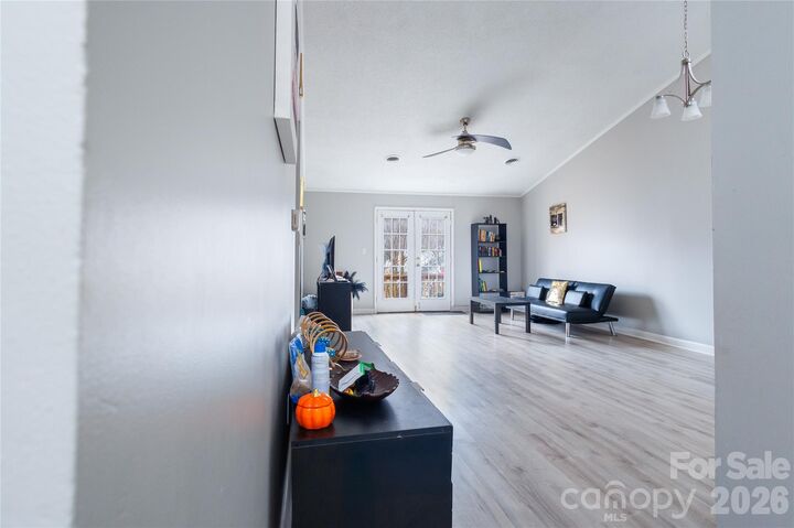 Property Photo:  1300 Larchmont Place 810  NC 28144 
