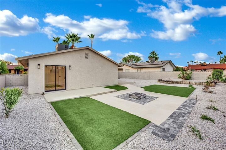 Property Photo: 425 Blue River Drive NV 89107