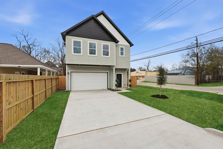 Property Photo:  2825 De Soto Street  TX 77091 