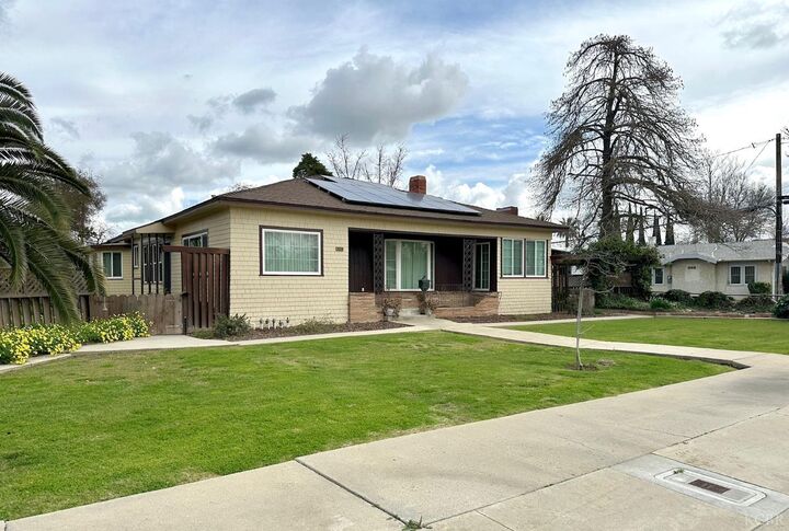 Property Photo: 1301 N Douty Street CA 93230